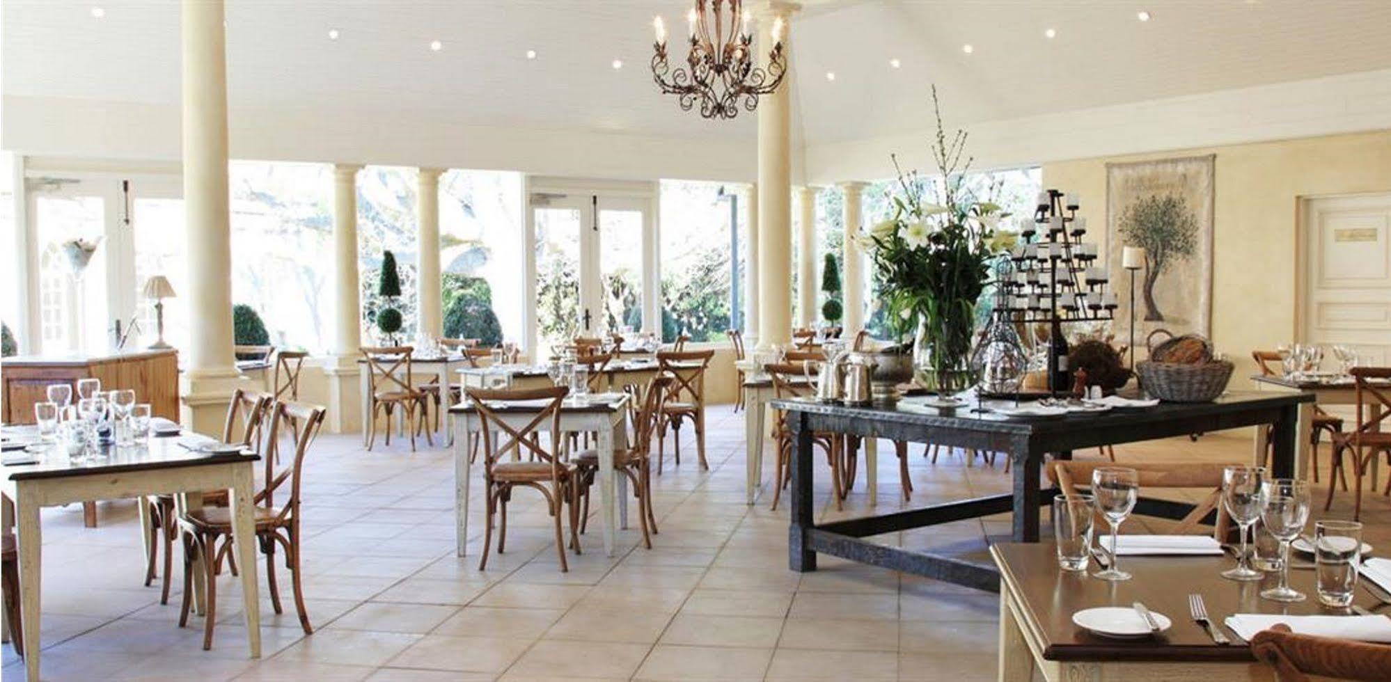 Milton Park Country House Hotel & Spa Bowral Bagian luar foto