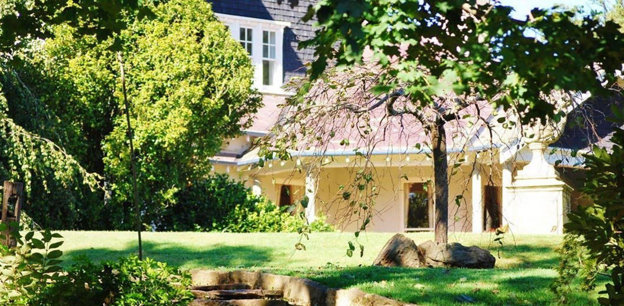 Milton Park Country House Hotel & Spa Bowral Bagian luar foto